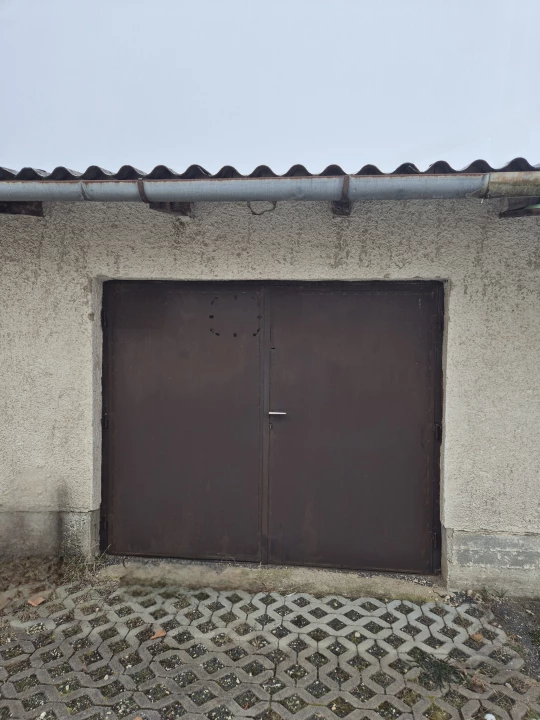 For sale detached garage, Keszthely