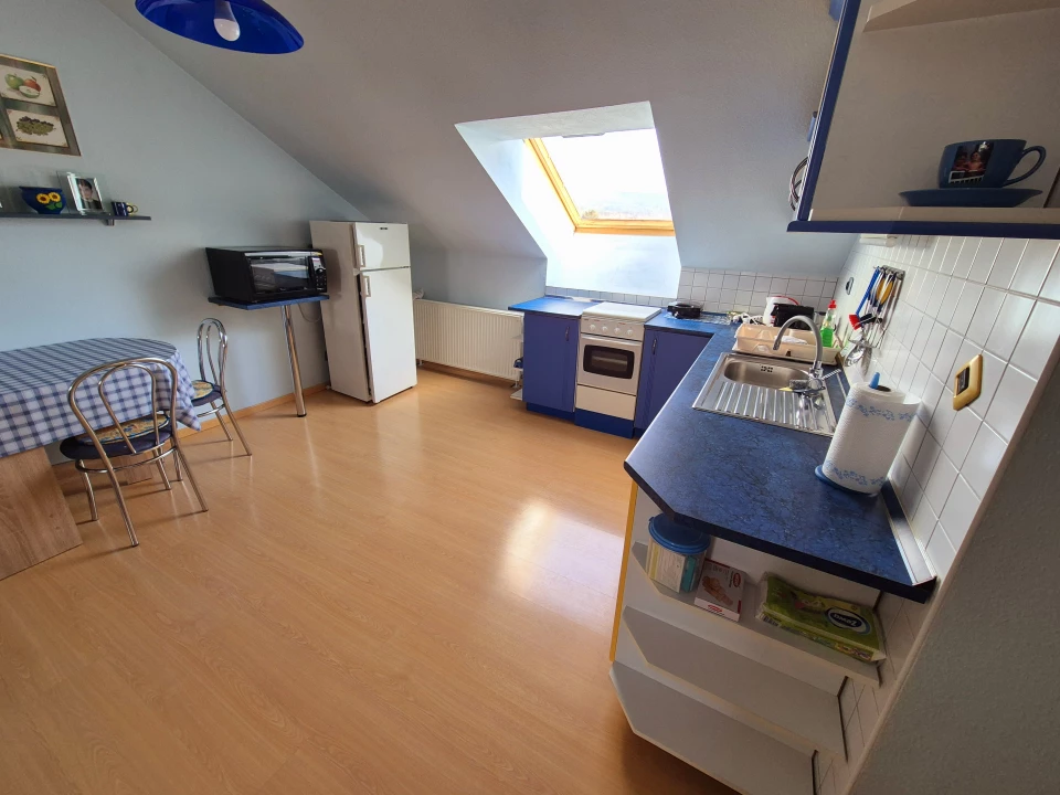 For sale brick flat, Gyenesdiás