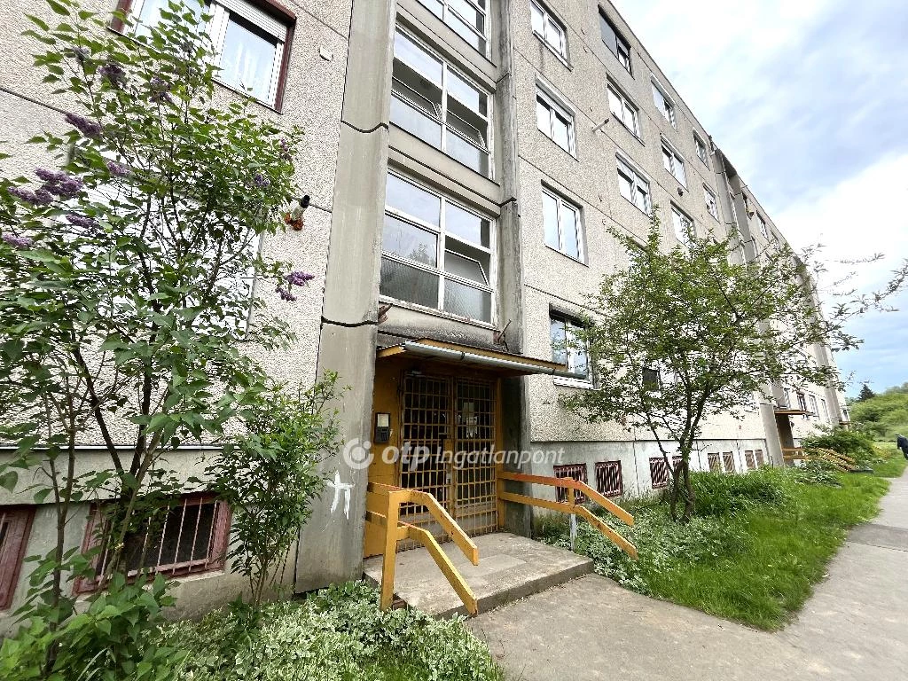 Eladó panellakás, Salgótarján, Pálfalva