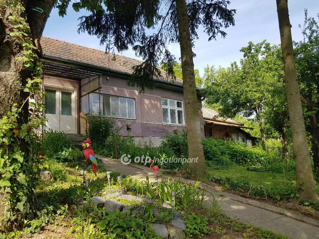 Eladó családi ház, Salgótarján, Salgó kapu