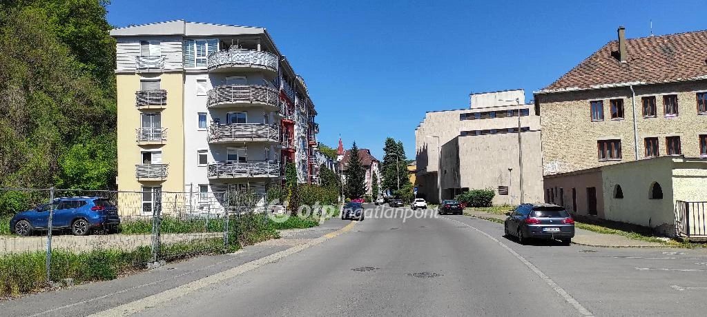 Eladó építési telek, Salgótarján, belváros