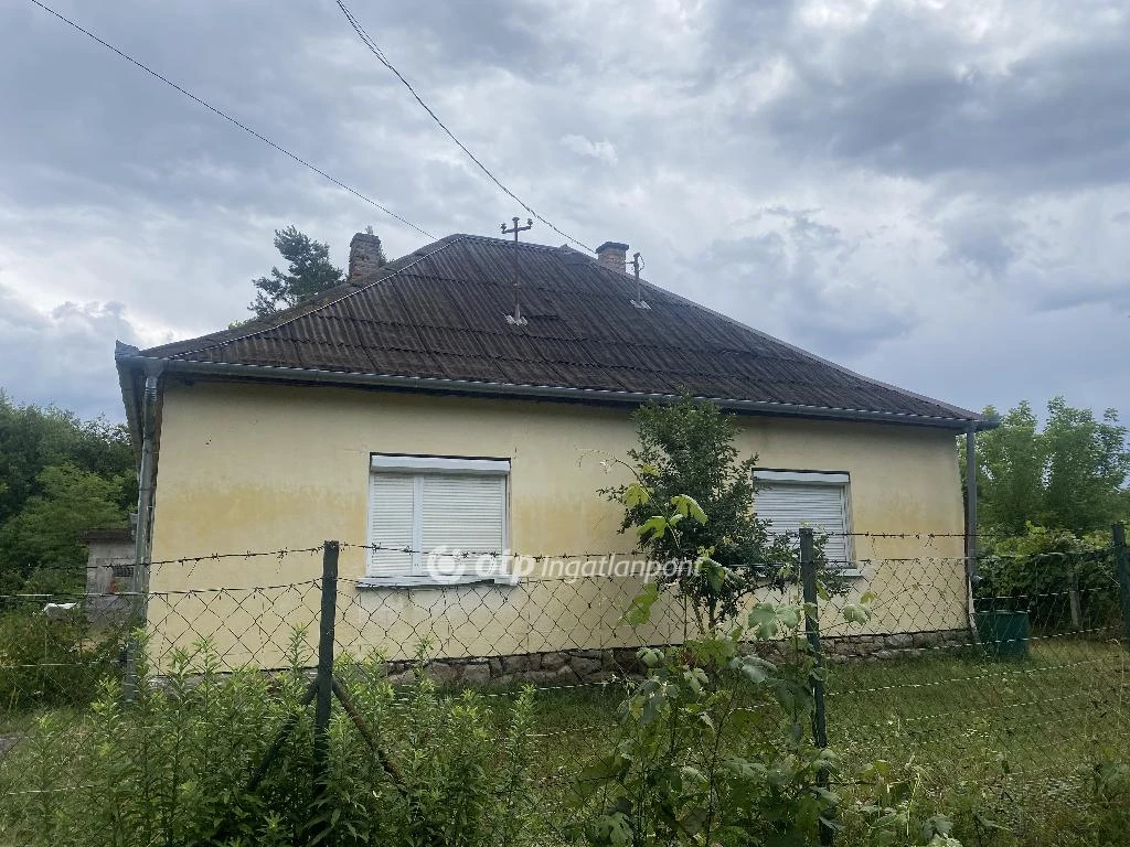 Eladó családi ház, Dejtár, Csendes