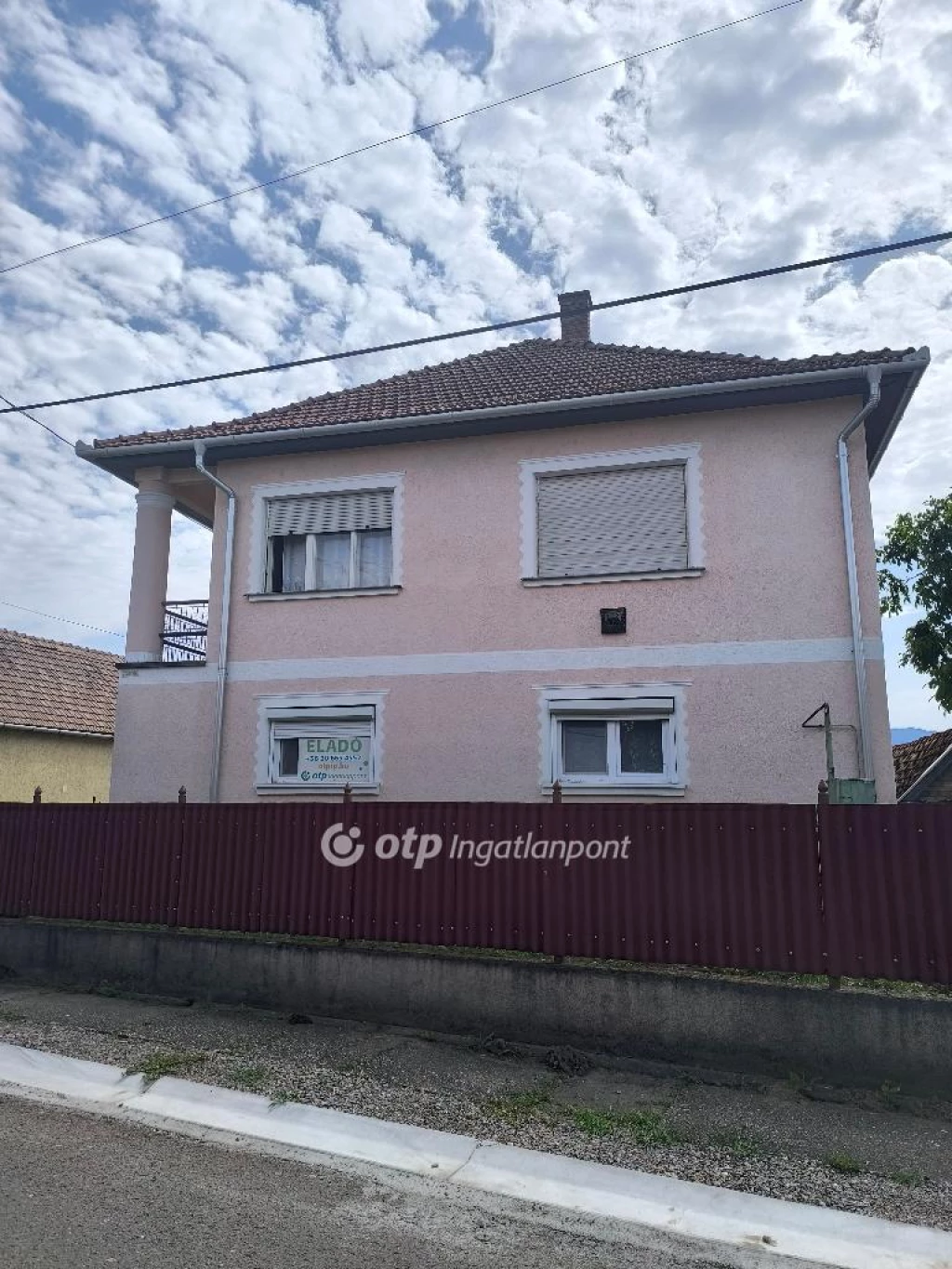 Eladó családi ház, Mátraderecske, Mellékutca