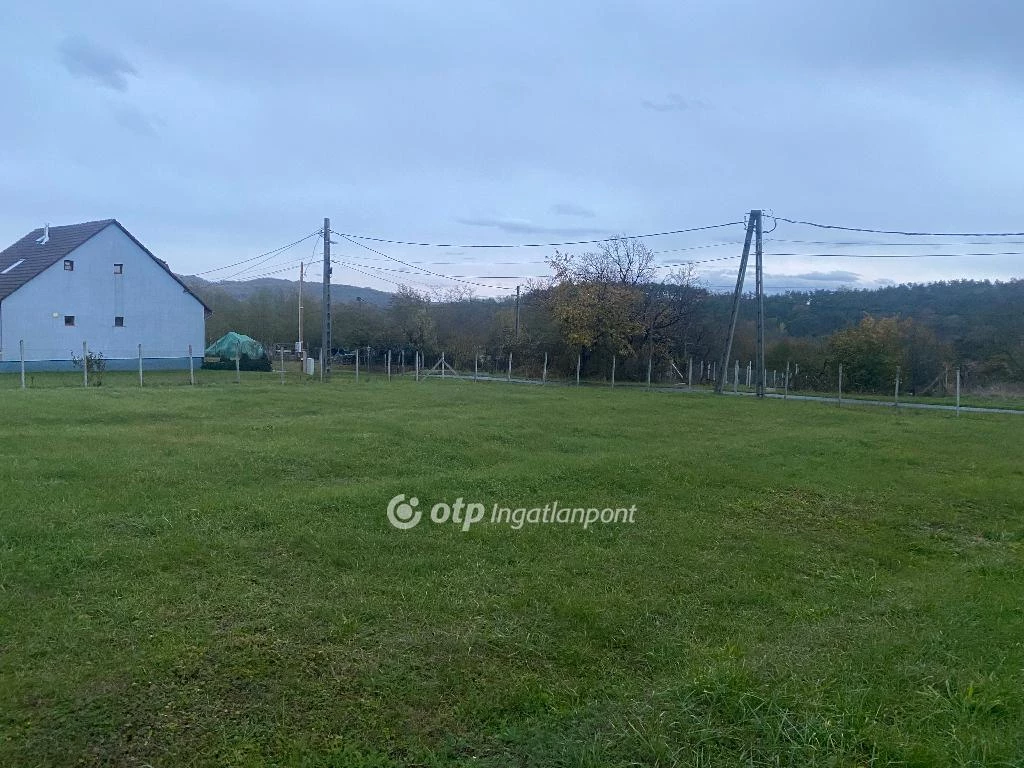 Eladó építési telek, Magyarnándor, Csendes