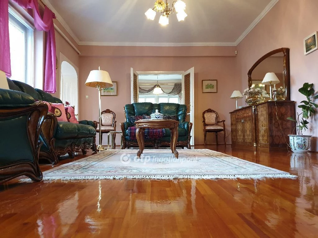 Eladó családi ház, Balassagyarmat, Csendes