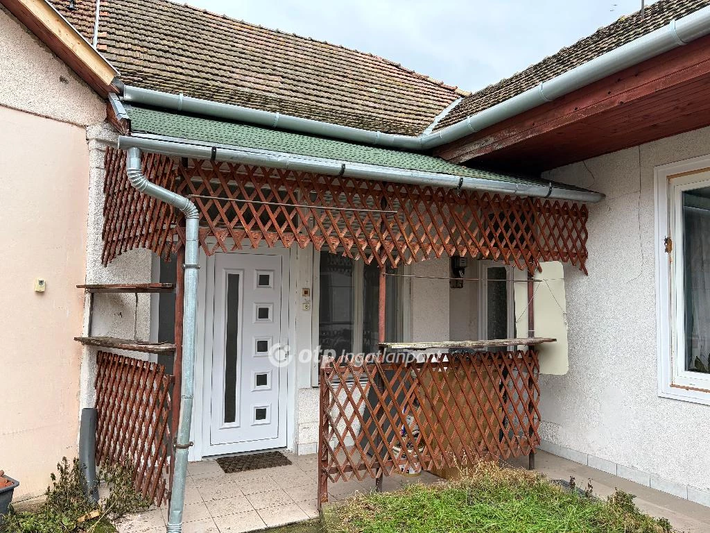 Eladó családi ház, Balassagyarmat, csendes