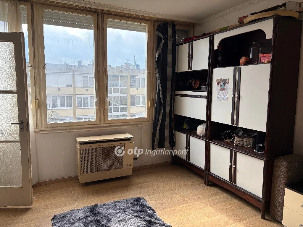 Eladó panellakás, Balassagyarmat, Frekventált