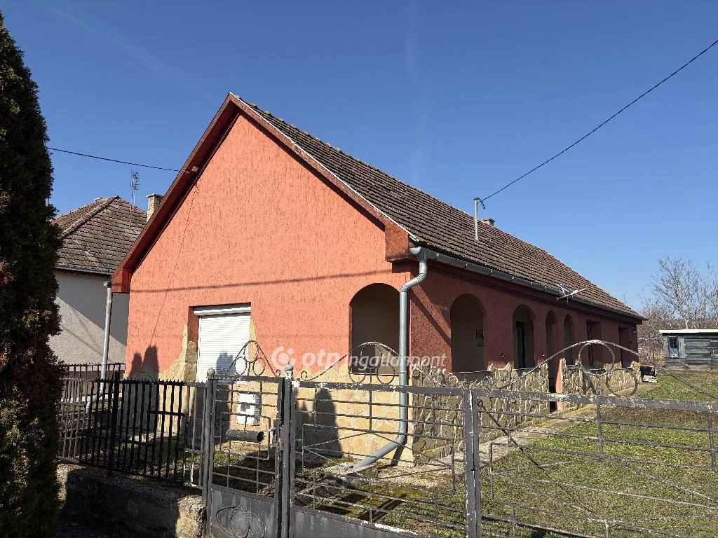 Eladó családi ház, Cserhátsurány, csendes