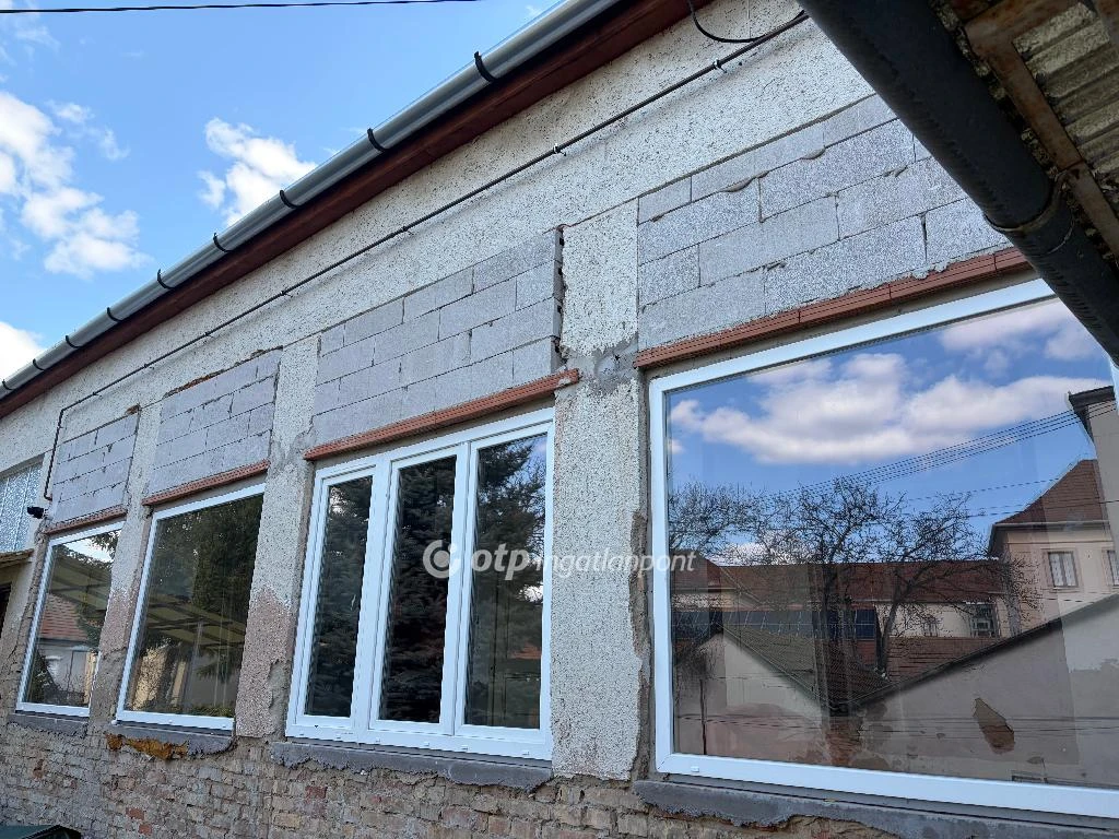 Eladó családi ház, Balassagyarmat, csendes