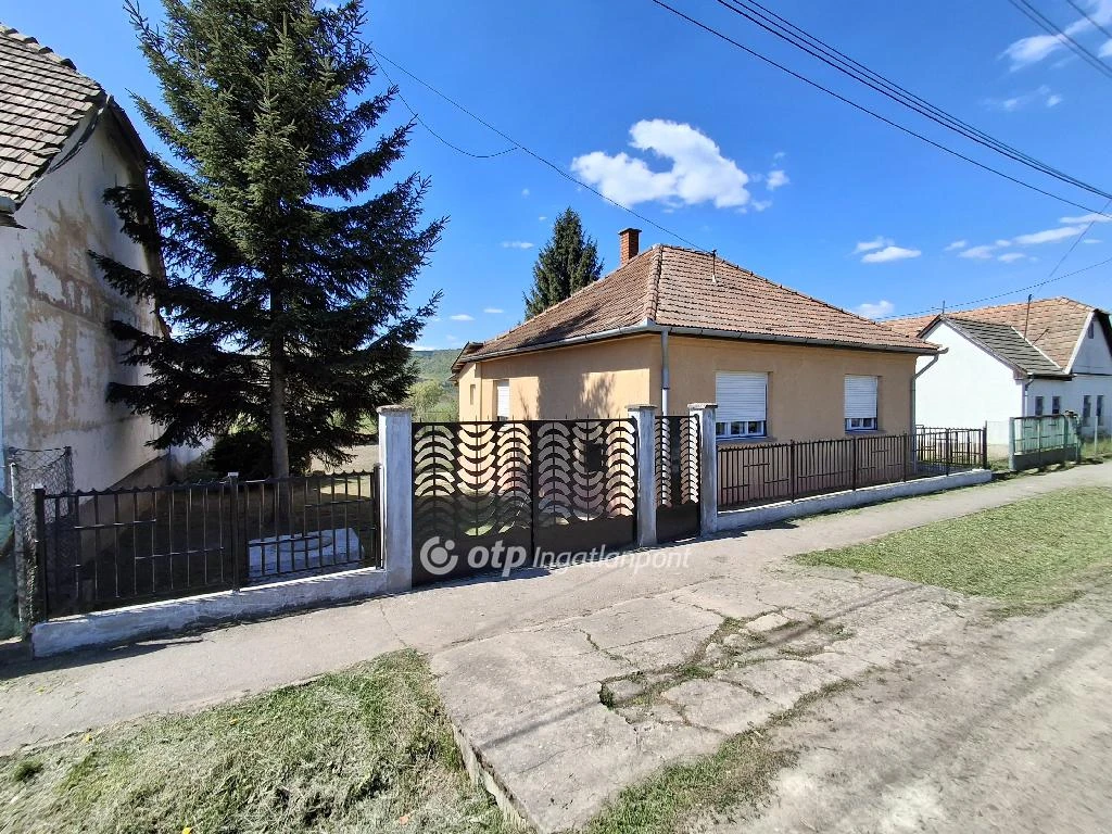 c3-1-name c2-1-name, Litke, Csendes