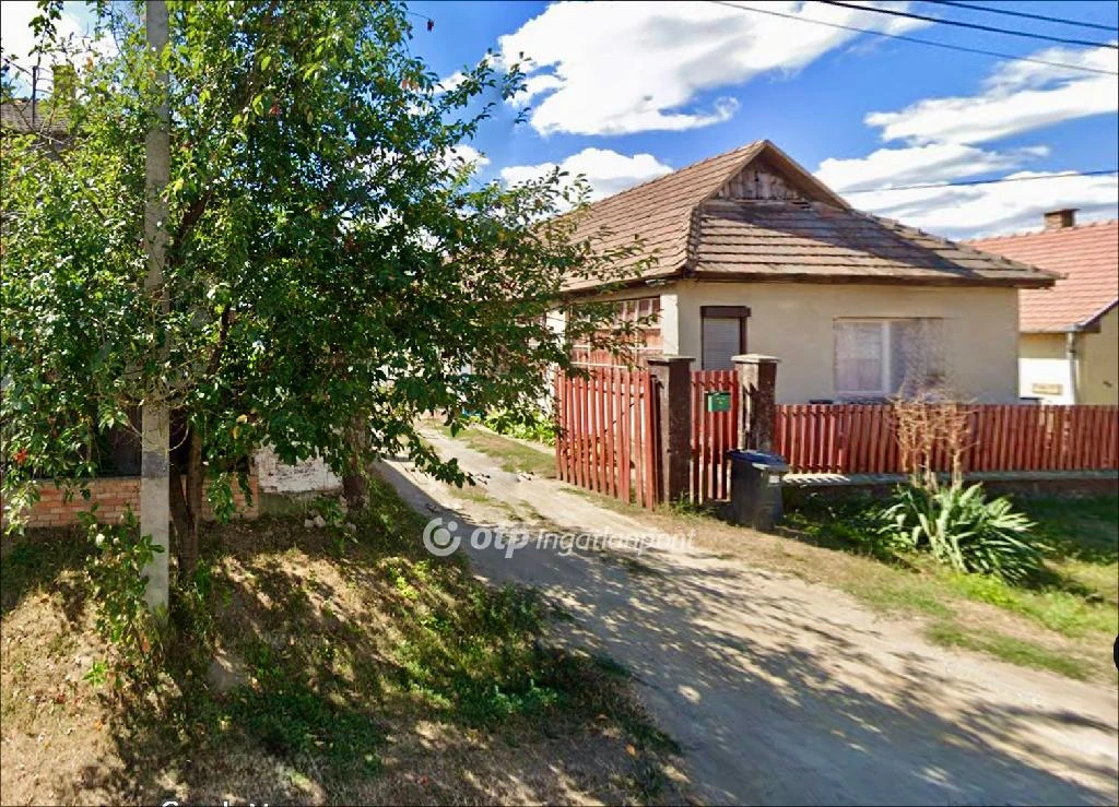 Eladó családi ház, Őrhalom, mellékutca