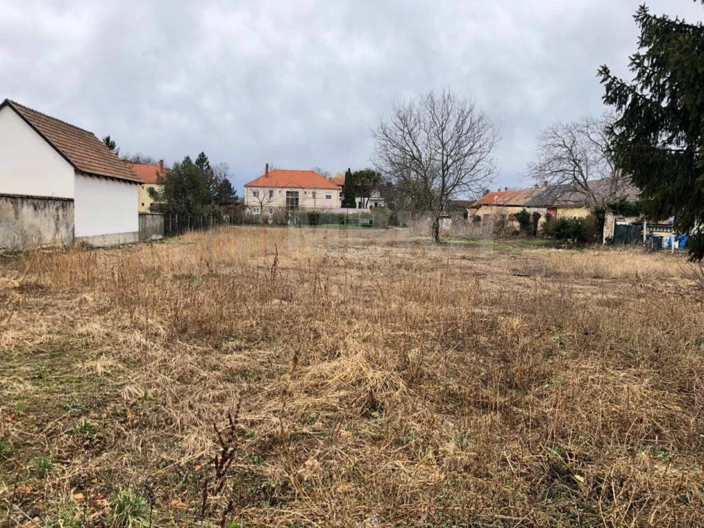 For sale building plot, Mosonmagyaróvár