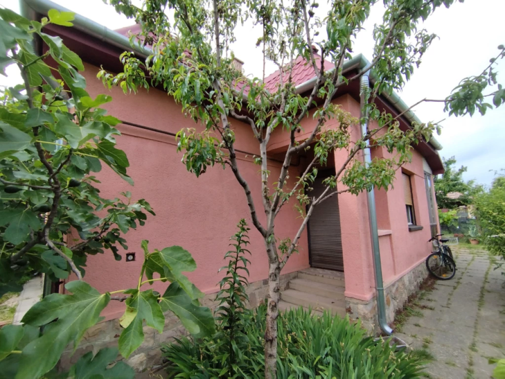 Eladó családi ház, Pusztamonostor