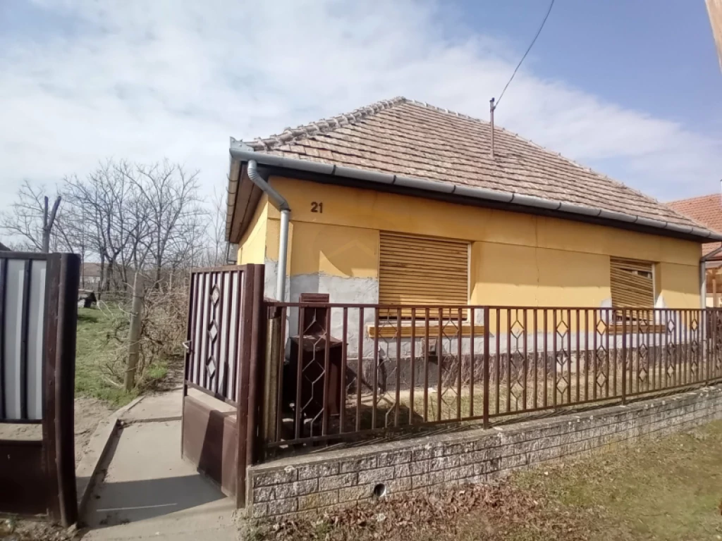 c3-1-name c2-1-name, Tura