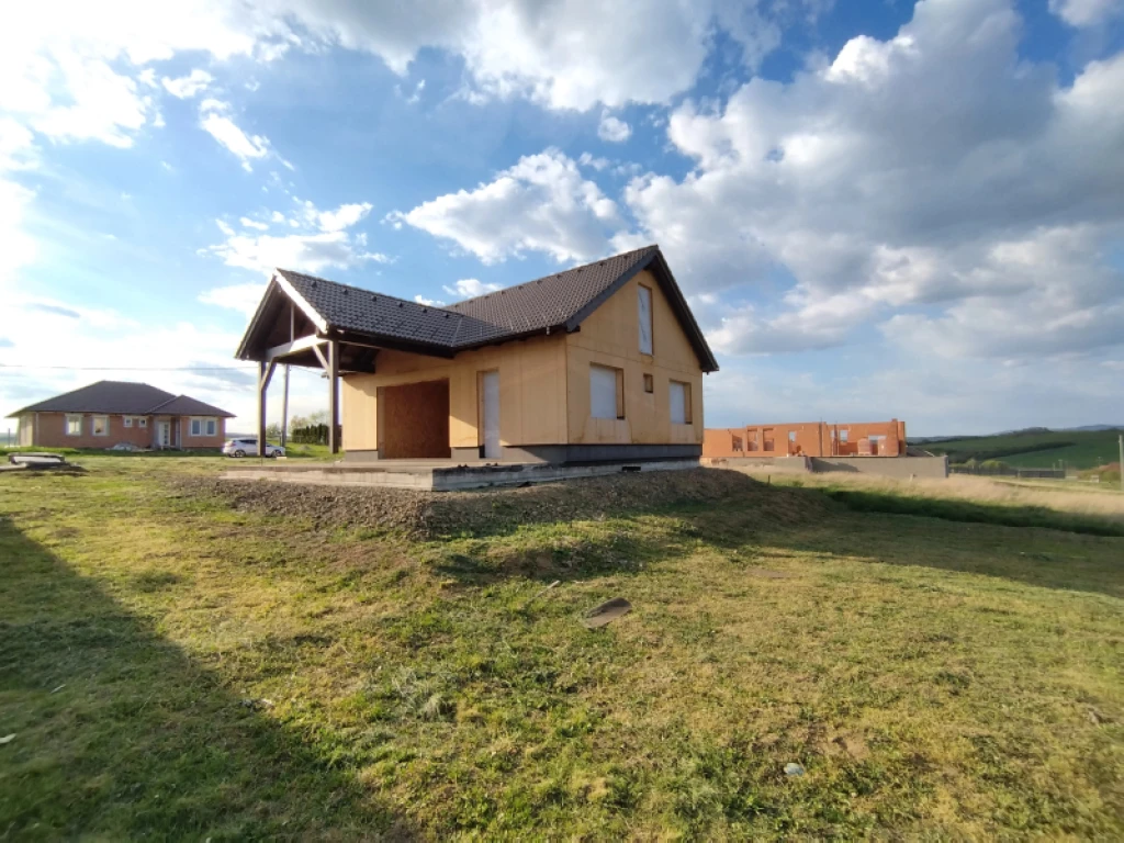 Eladó családi ház, Püspökhatvan