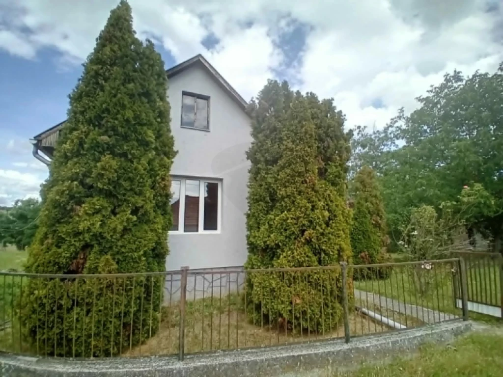 Eladó családi ház, Ecseg