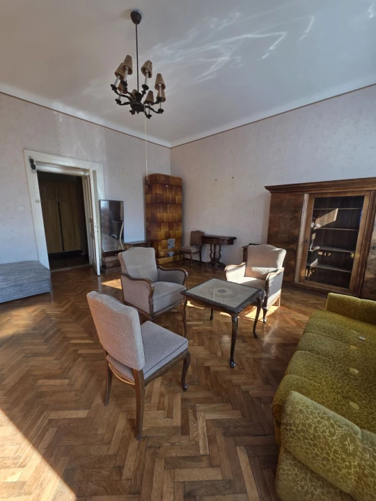 Eladó téglalakás, Mosonmagyaróvár