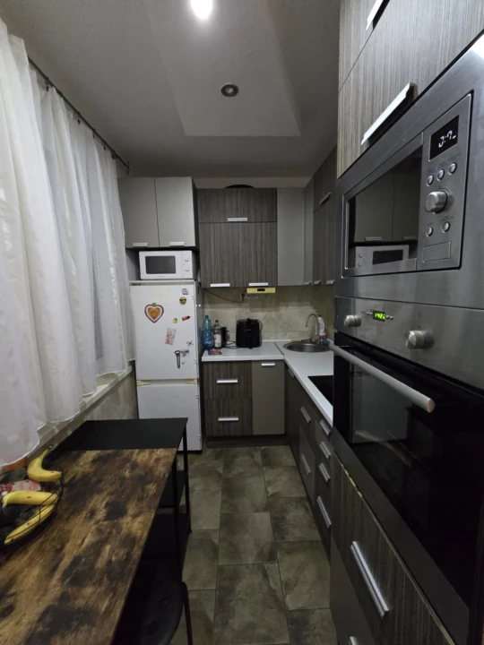 Eladó panellakás, Mosonmagyaróvár