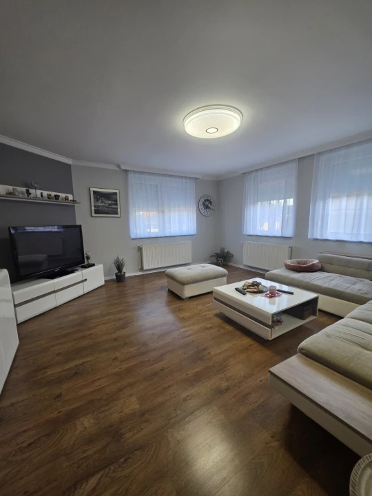 c3-1-name c2-1-name, Mosonmagyaróvár