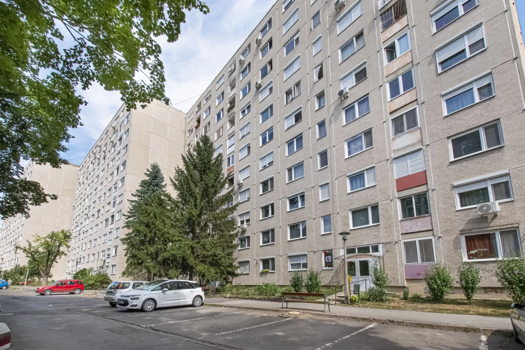 For sale panel flat, Miskolc