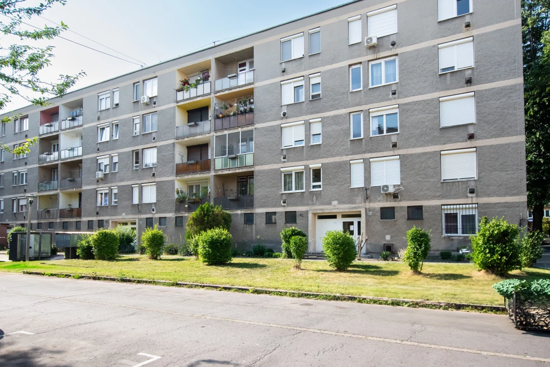 For sale brick flat, Miskolc, Stadion utca