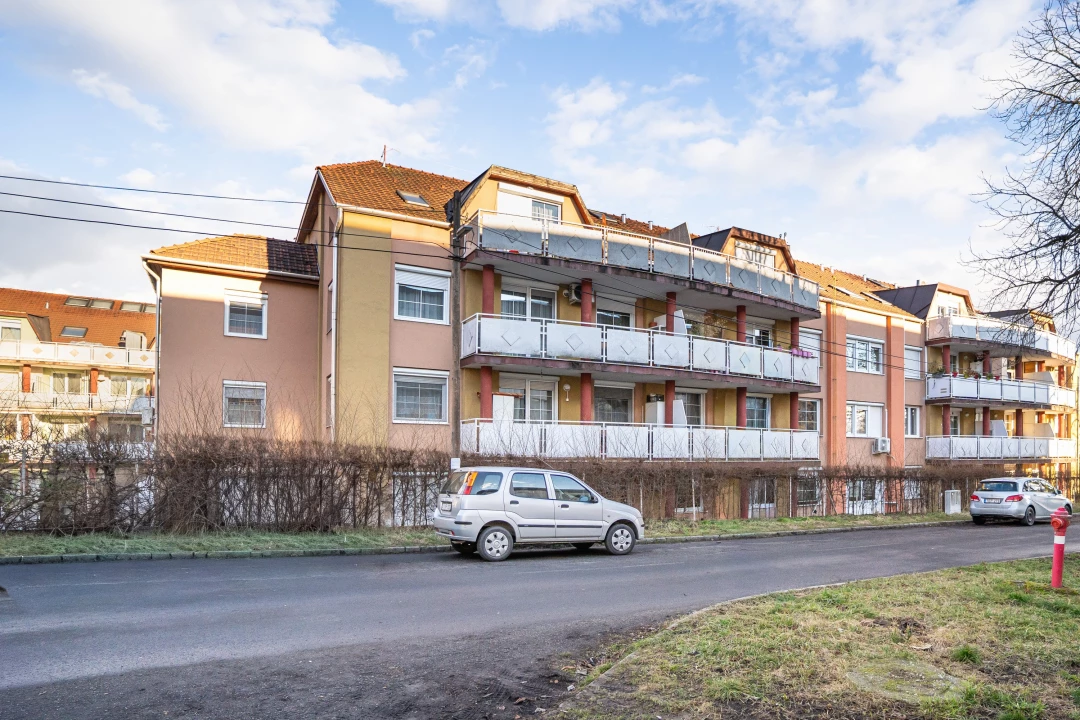 Eladó téglalakás, Miskolc, Eperjesi utca