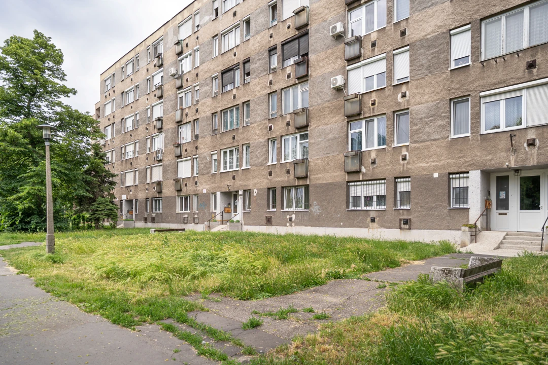 Eladó téglalakás, Miskolc, Szentpéteri kapu