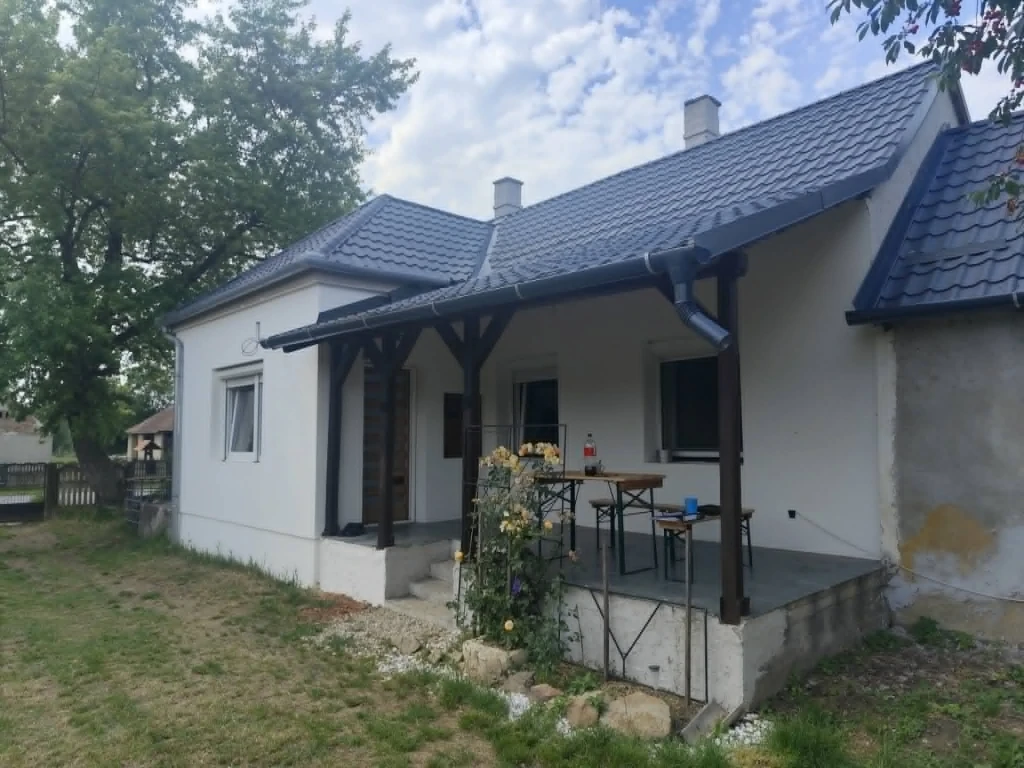 Eladó Ház, Zalaszentgrót 100.000 Ft