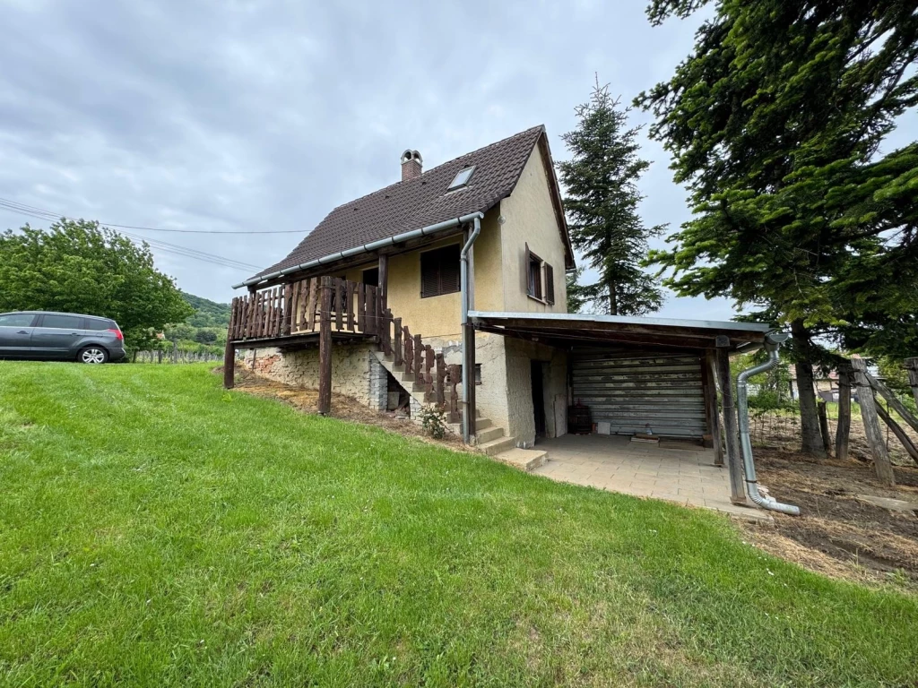 Eladó Nyaraló, Doba 32.900.000 Ft