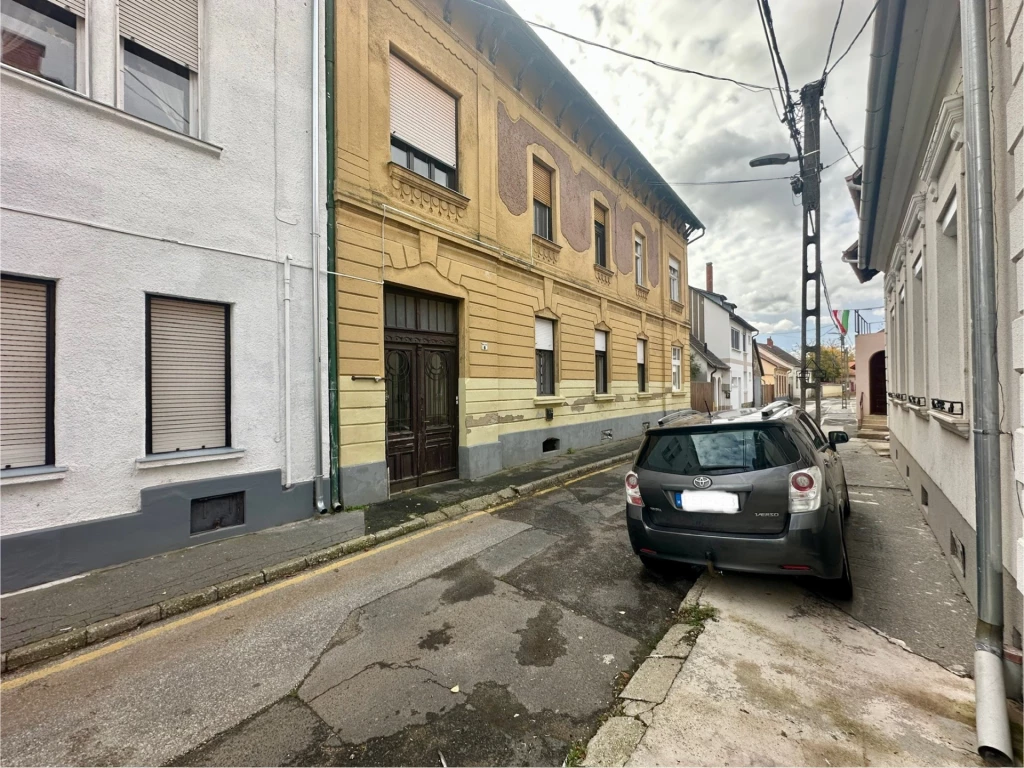 Eladó Lakás, Keszthely 61.900.000 Ft