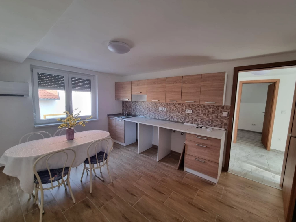 Eladó Lakás, Balatongyörök 64.900.000 Ft