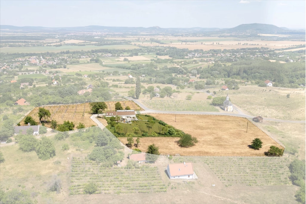 c3-1-name c2-53-name, Lesenceistvánd