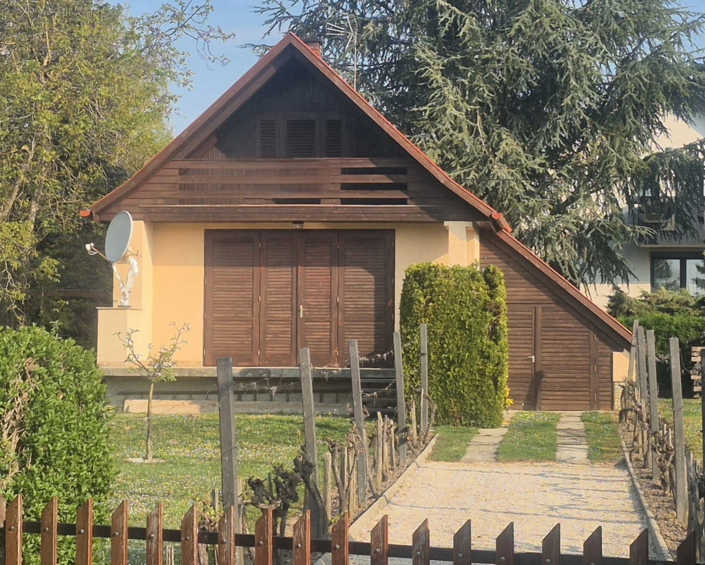 Eladó Nyaraló, Ábrahámhegy 79.900.000 Ft