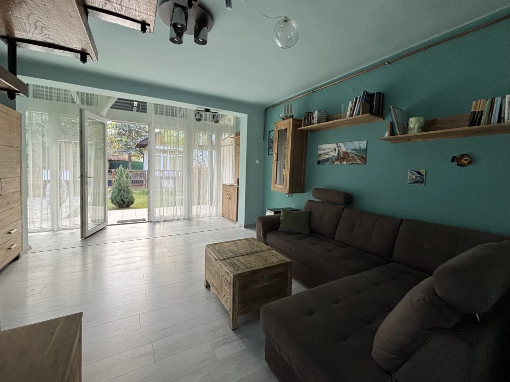 Eladó Nyaraló, Balatonfenyves 95.000.000 Ft