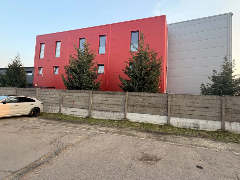 Exkluzív ipari ingatlan Budapest X. kerületében – Modern logisztikai és vállalati központ prémium műszaki tartalommal
