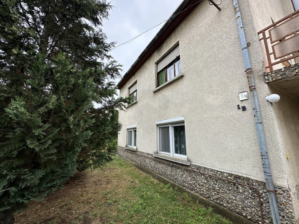 c3-1-name c2-1-name, Isaszeg