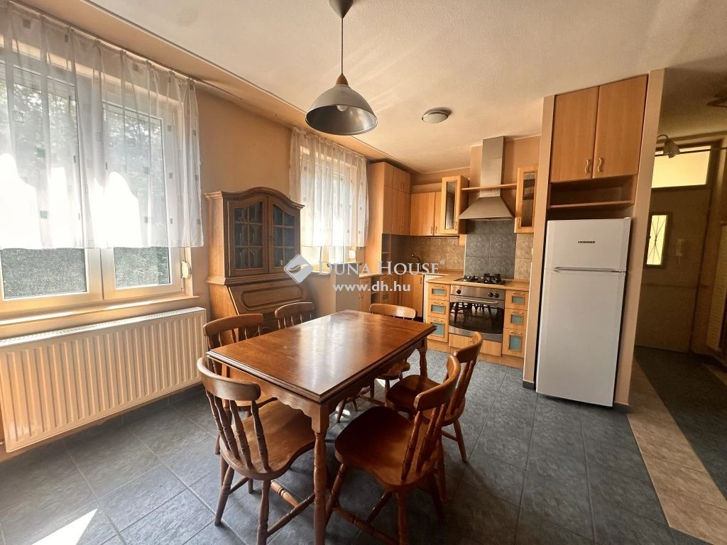 For sale brick flat, Zalaegerszeg