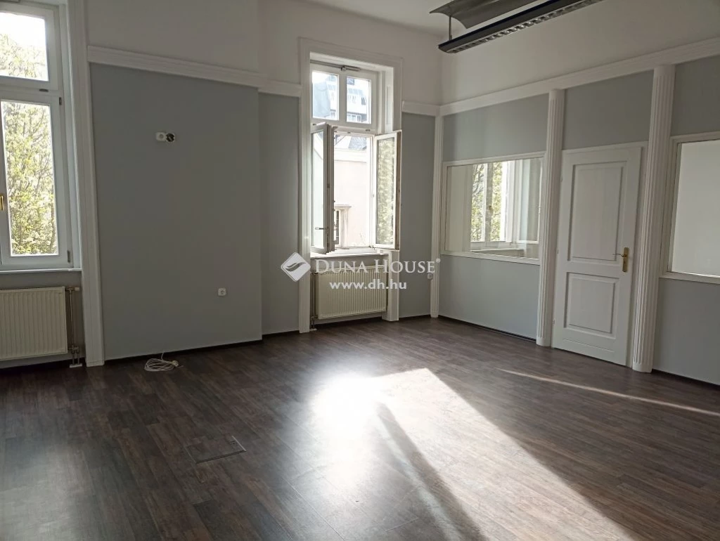 For rent office, office block, Zalaegerszeg, Belváros