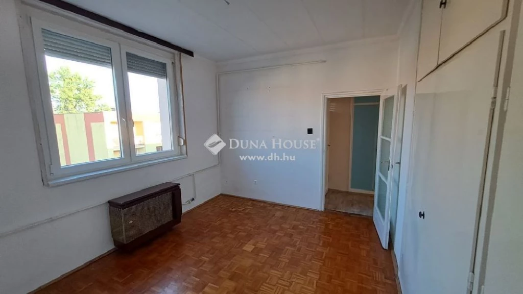 For sale brick flat, Zalaegerszeg