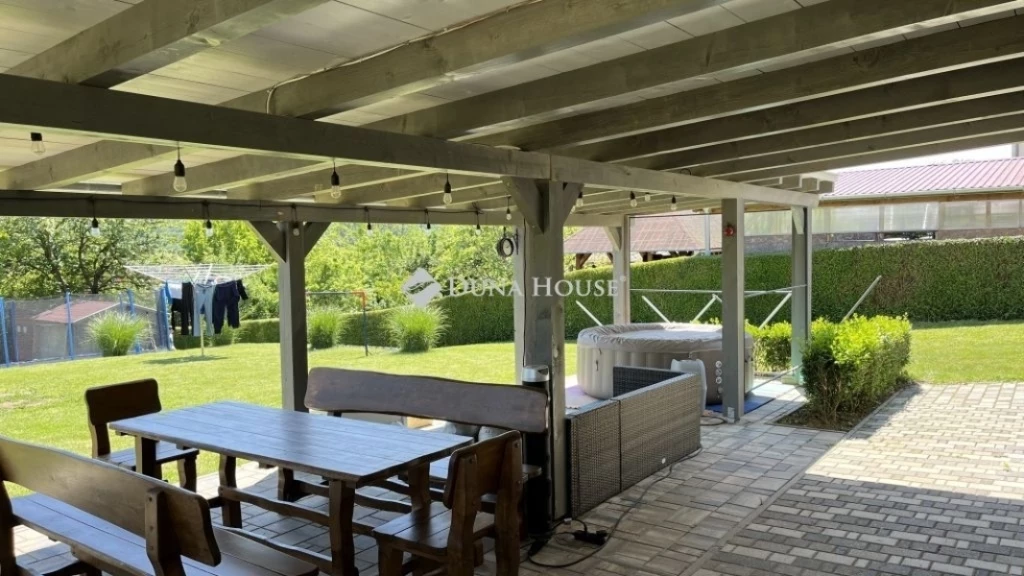 For sale house, Csatár