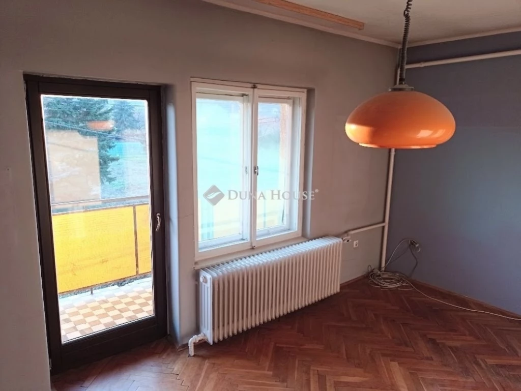 c3-1-name c2-82-name, Egervár