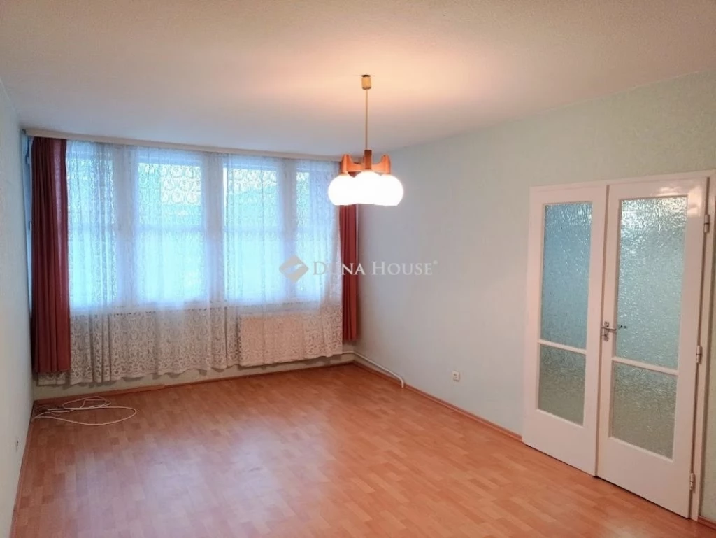 c3-1-name c2-23-name, Zalaegerszeg, Belváros