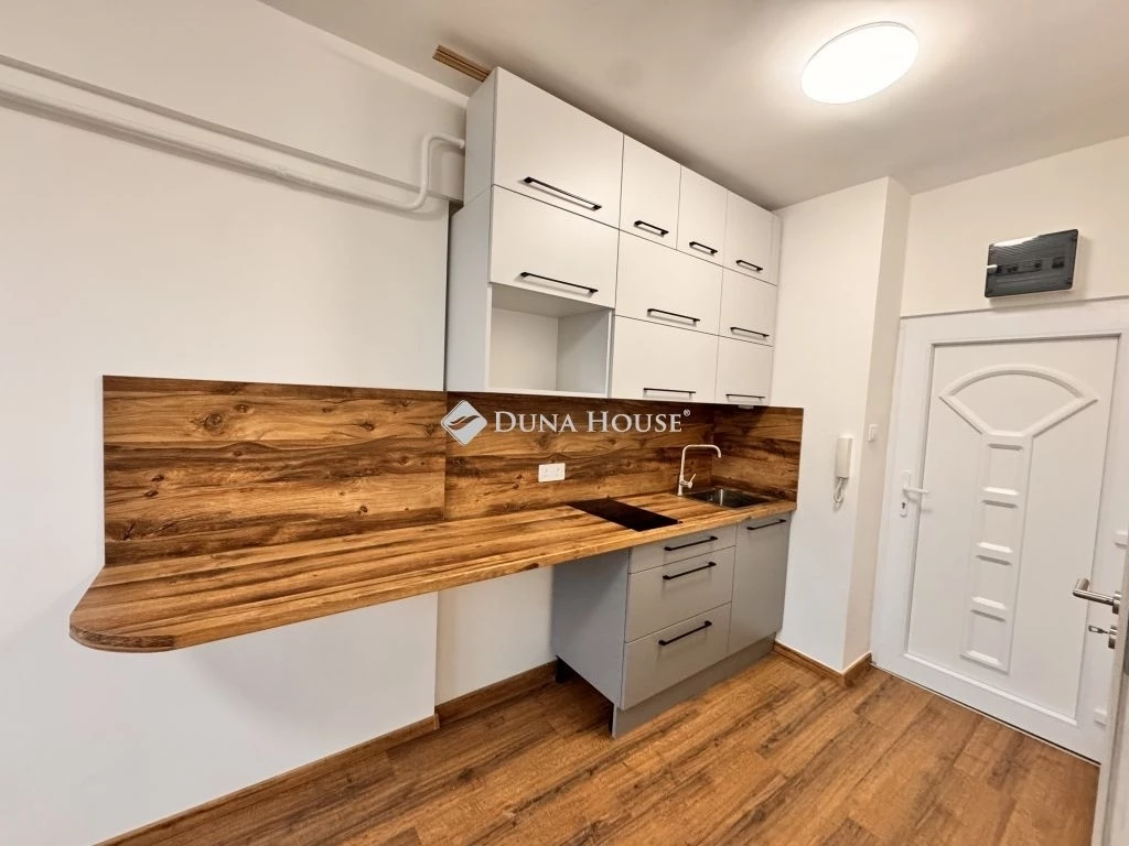 c3-1-name c2-19-name, Zalaegerszeg, Belváros