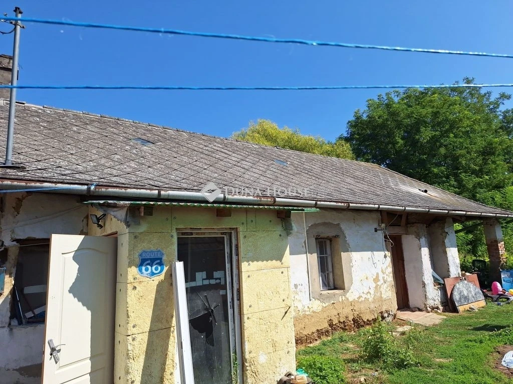 c3-1-name c2-1-name, Szentpéterúr, Hunyadi János utca