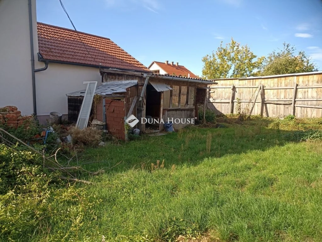 c3-1-name c2-1-name, Zalaegerszeg, Belváros, Dózsa György utca