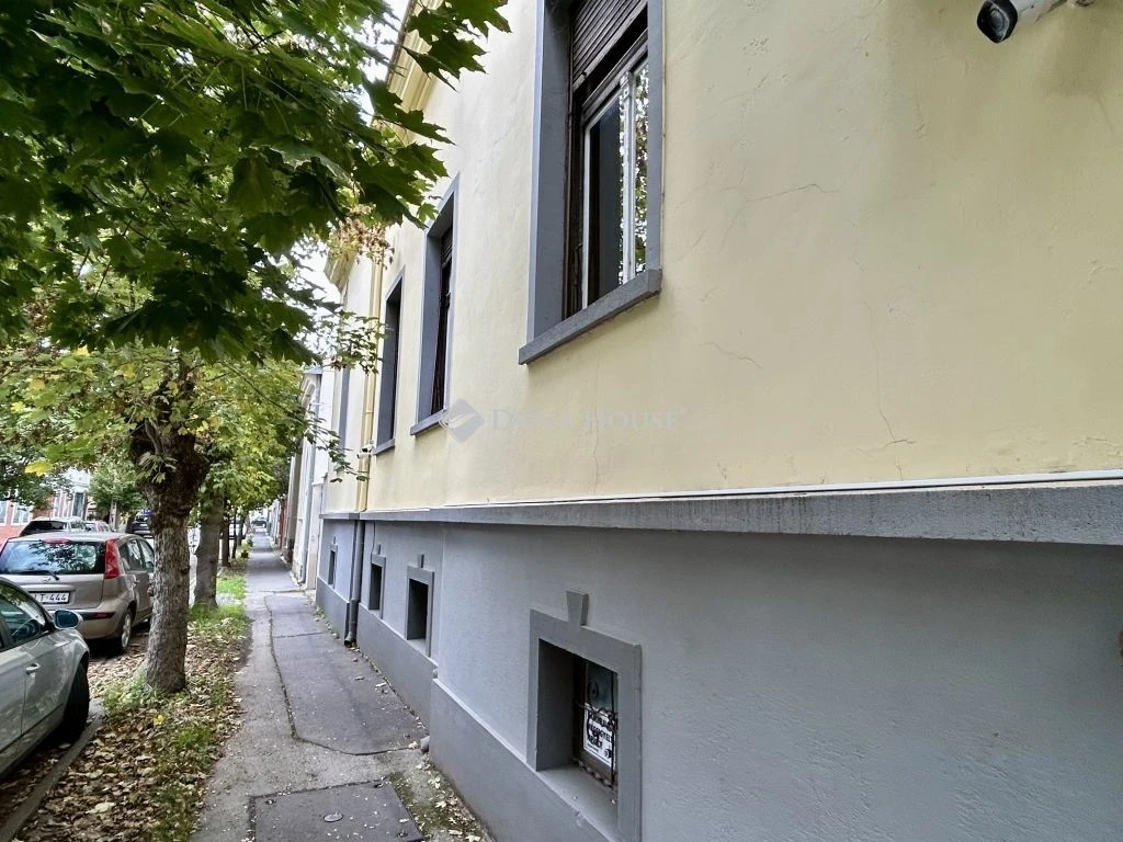 Eladó ház, Keszthely
