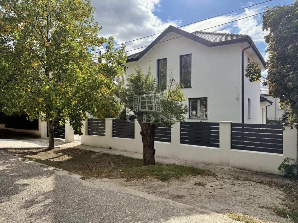 For sale house, Budapest XVI. kerület, Sashalom, Máté utca