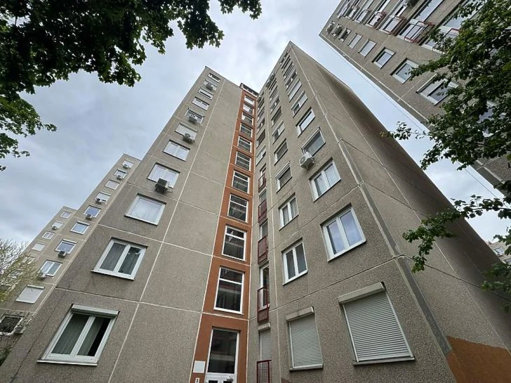 Eladó panellakás, Budapest XI. kerület, Gazdagrét