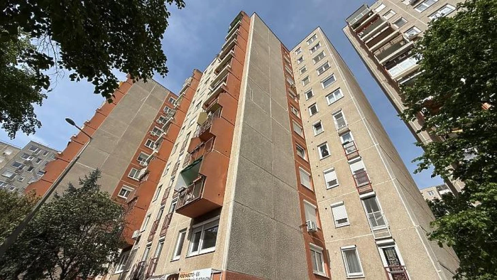 Eladó panellakás, Budapest XI. kerület, Gazdagrét