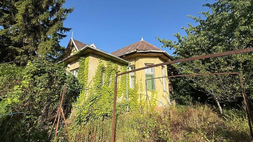 Eladó családi ház, Budapest XI. kerület, Sasad-Sashegy XI. ker.